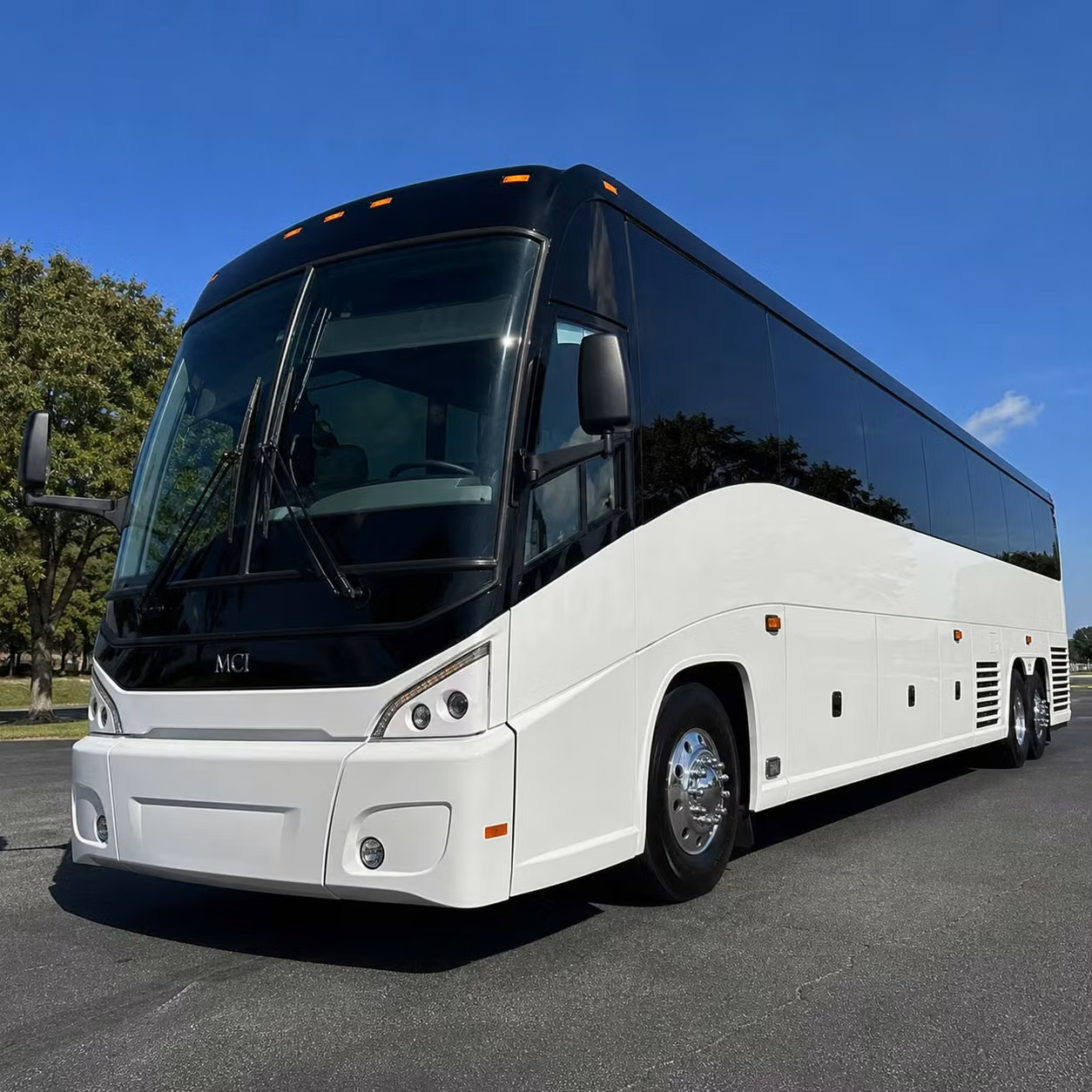 book long distance transportation in grand rapids or any city nearby