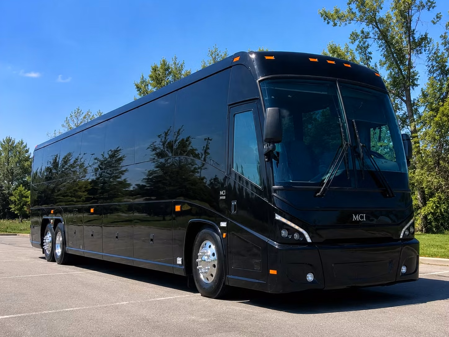 charter buses for frederik meijer gardens and beyond