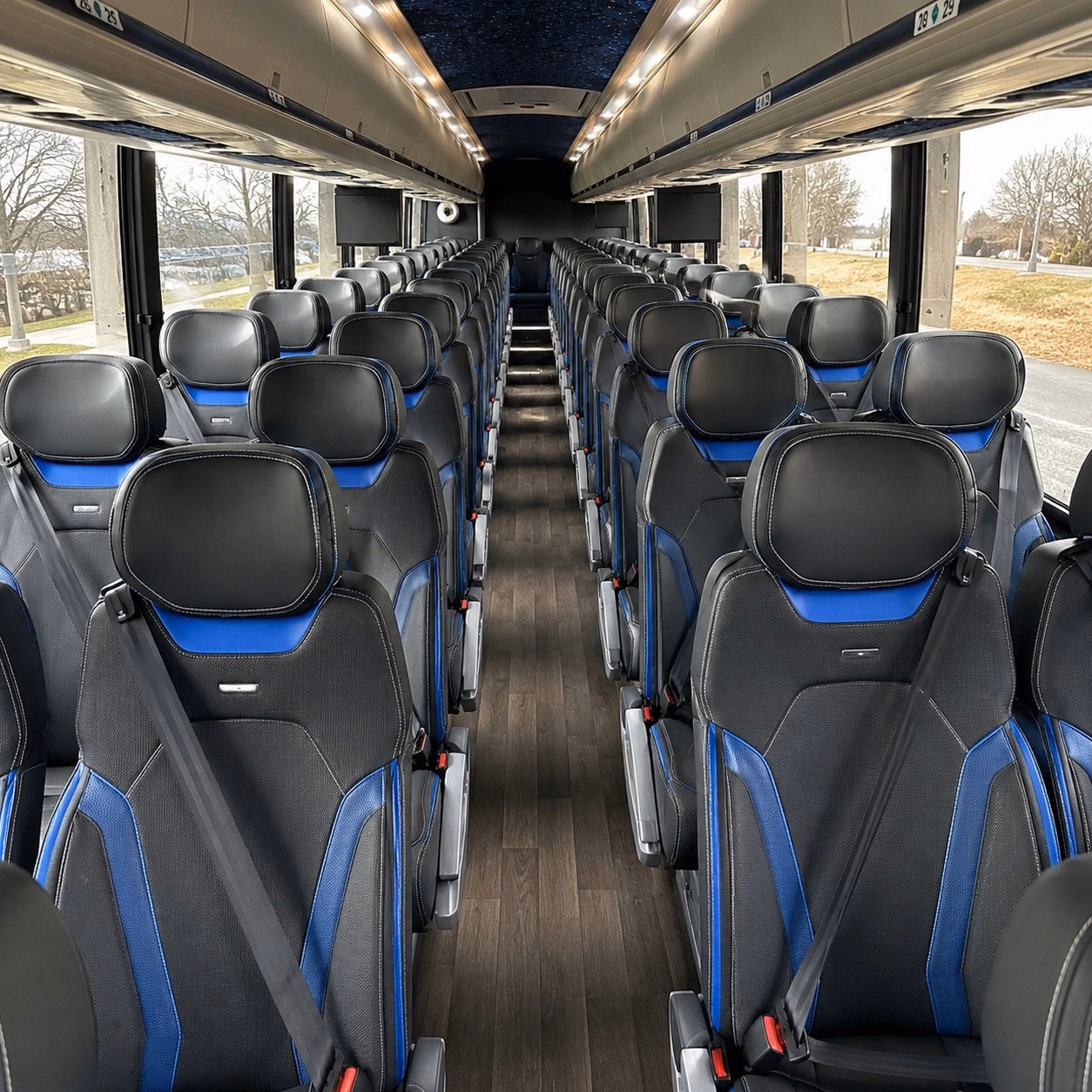 grand rapids charter bus rental