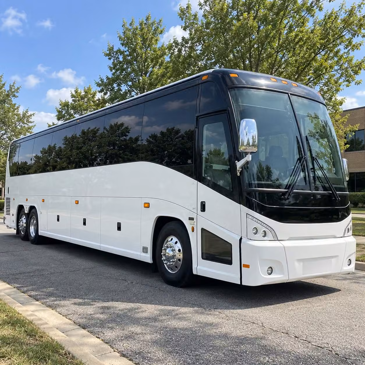 long distance and multi day field trip bus rentals from grand rapids